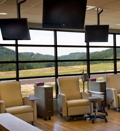 Photo of a Ballad Health chemotherapy room